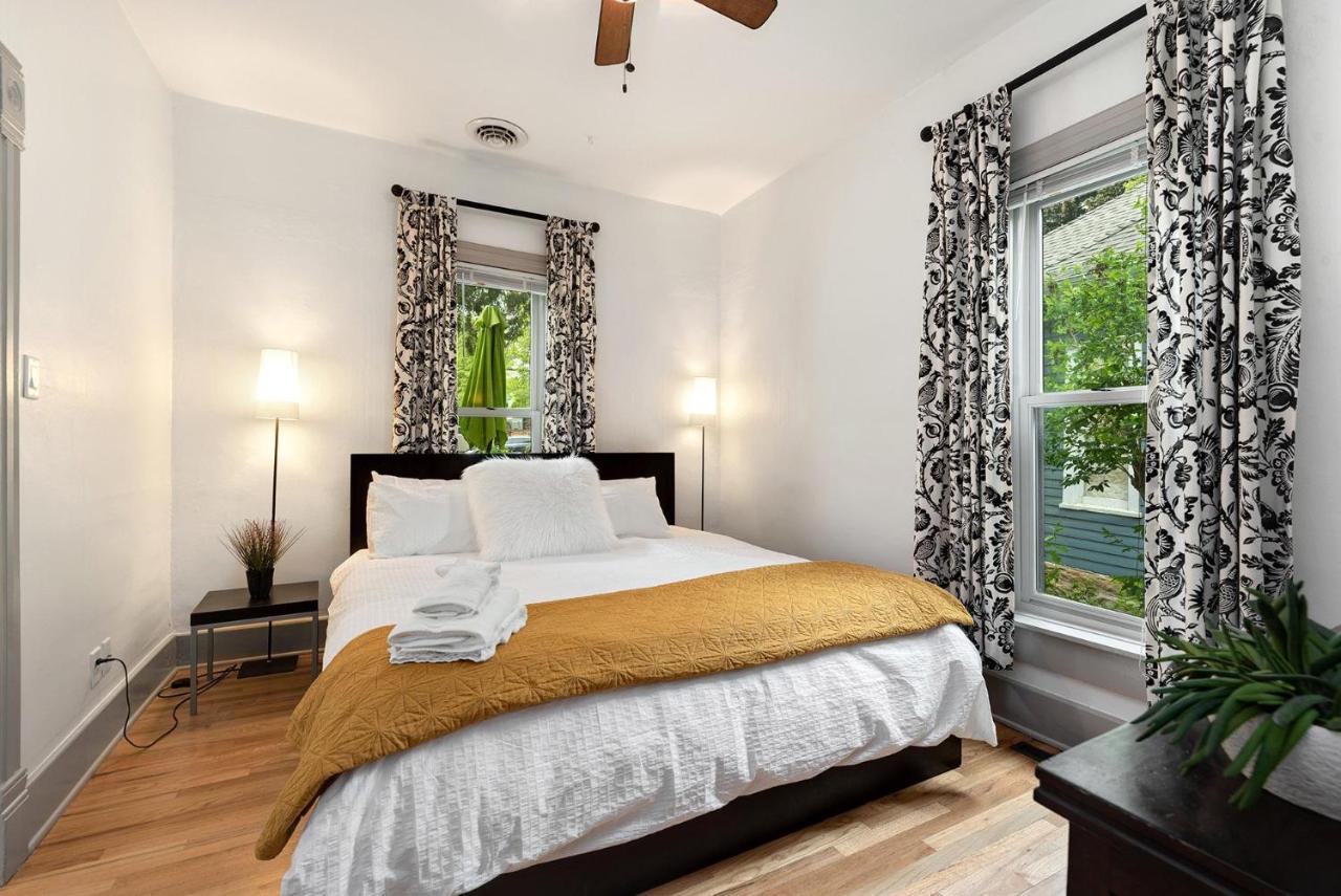 Lola House! Cozy Comfort, Prime Old Town Location Форт Колинс Екстериор снимка